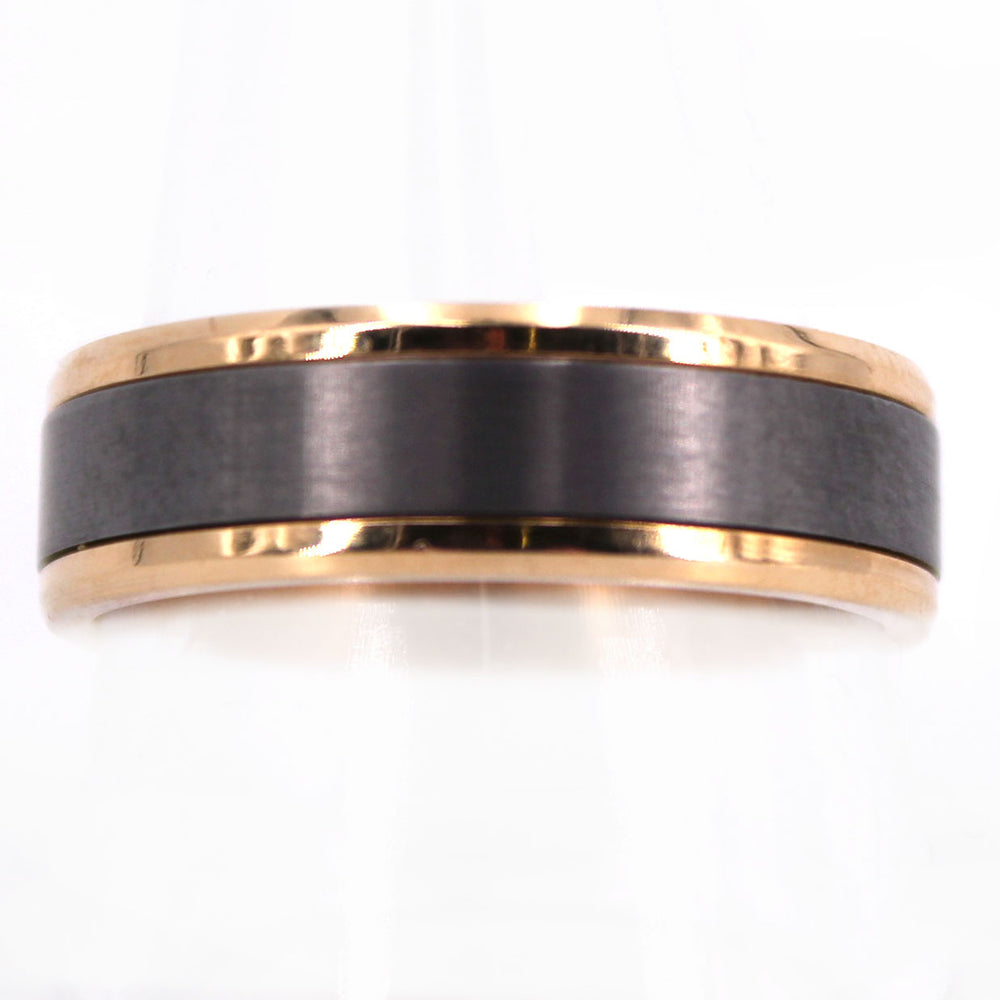 Gold and Tantalum Ring