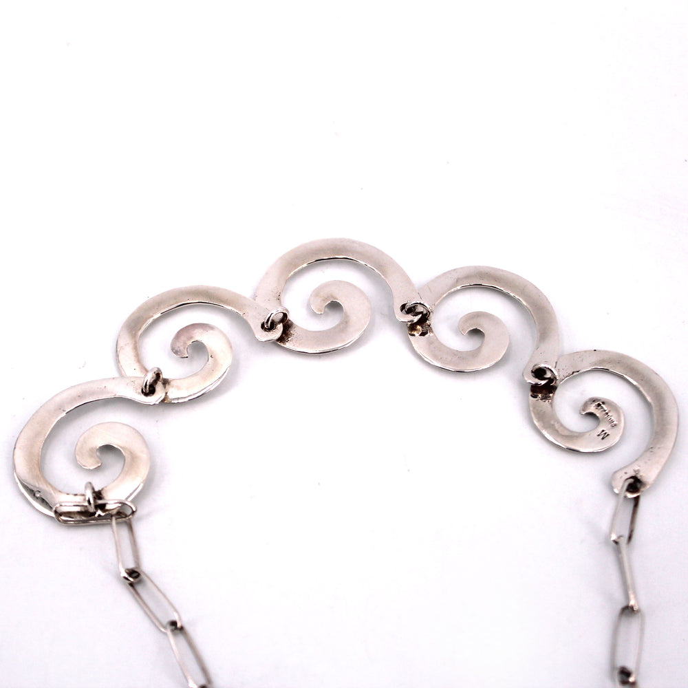 Swirl Link Chain Necklace
