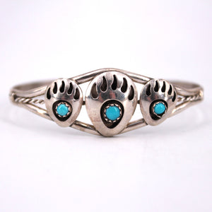 Small Bear Claw Turquoise Bracelet
